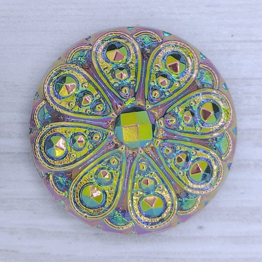 2739 - 22.5mm cabochon in Black Silver Iris