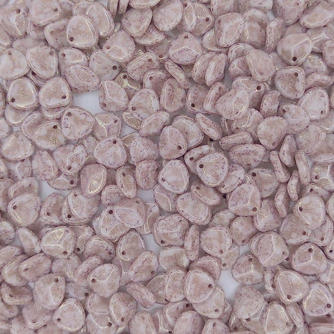 25 x small rose petals in Alabaster/Teracotta Purple (8x7mm)