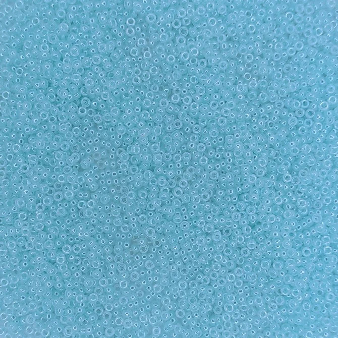 0522 - 25g Size 15/0 Miyuki seed beads in Light Aqua Ceylon