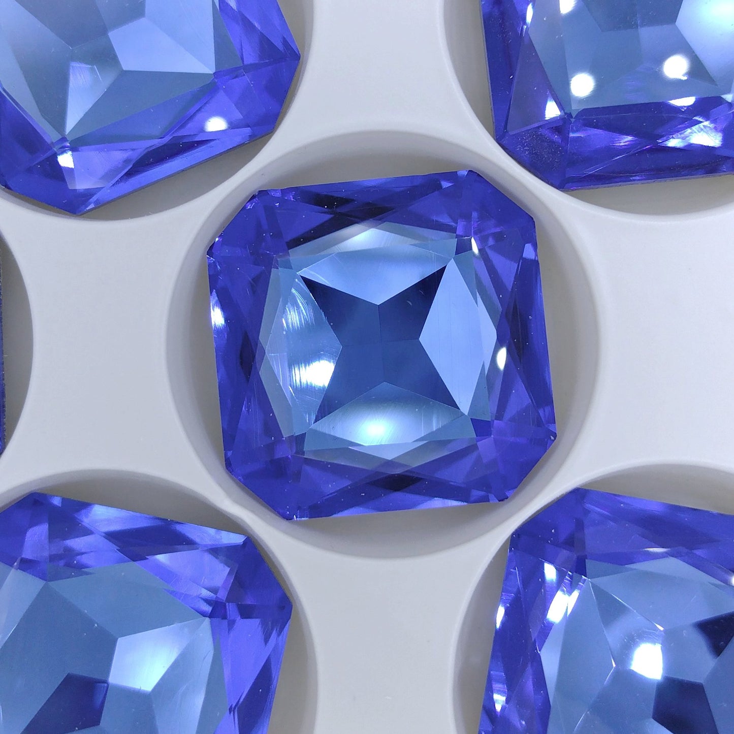 23mm square Octagon in Sapphire (Aurora)