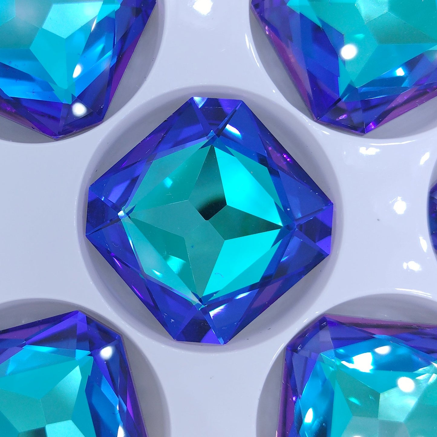 23mm square Octagon in Crystal Bermuda Blue (Aurora)