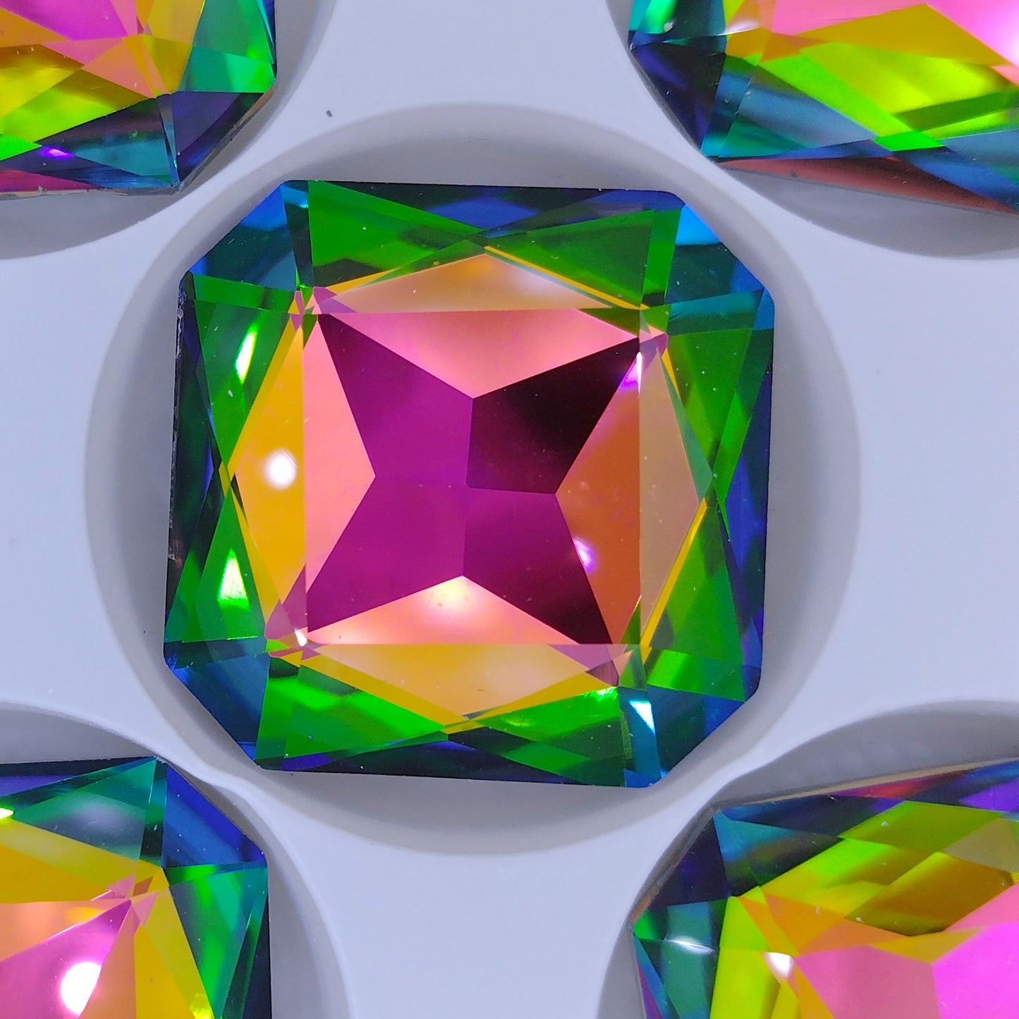 23mm square Octagon in Crystal Vitrail Medium (Aurora)