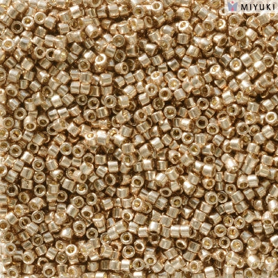 DB2504 - 5g Size 11/0 delicas in Duracoat Galvanised Rose Champagne