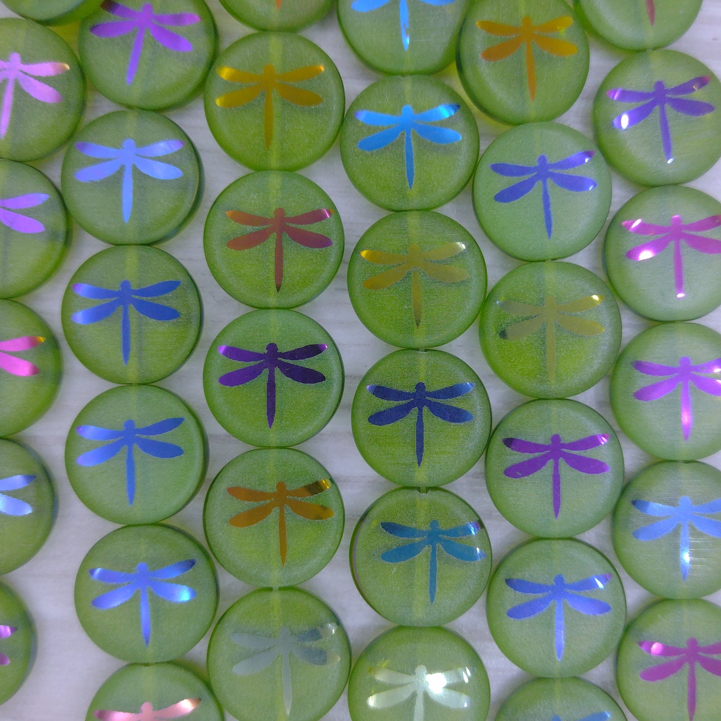 8 x 14mm discs in Green with laser etched Dragonfly