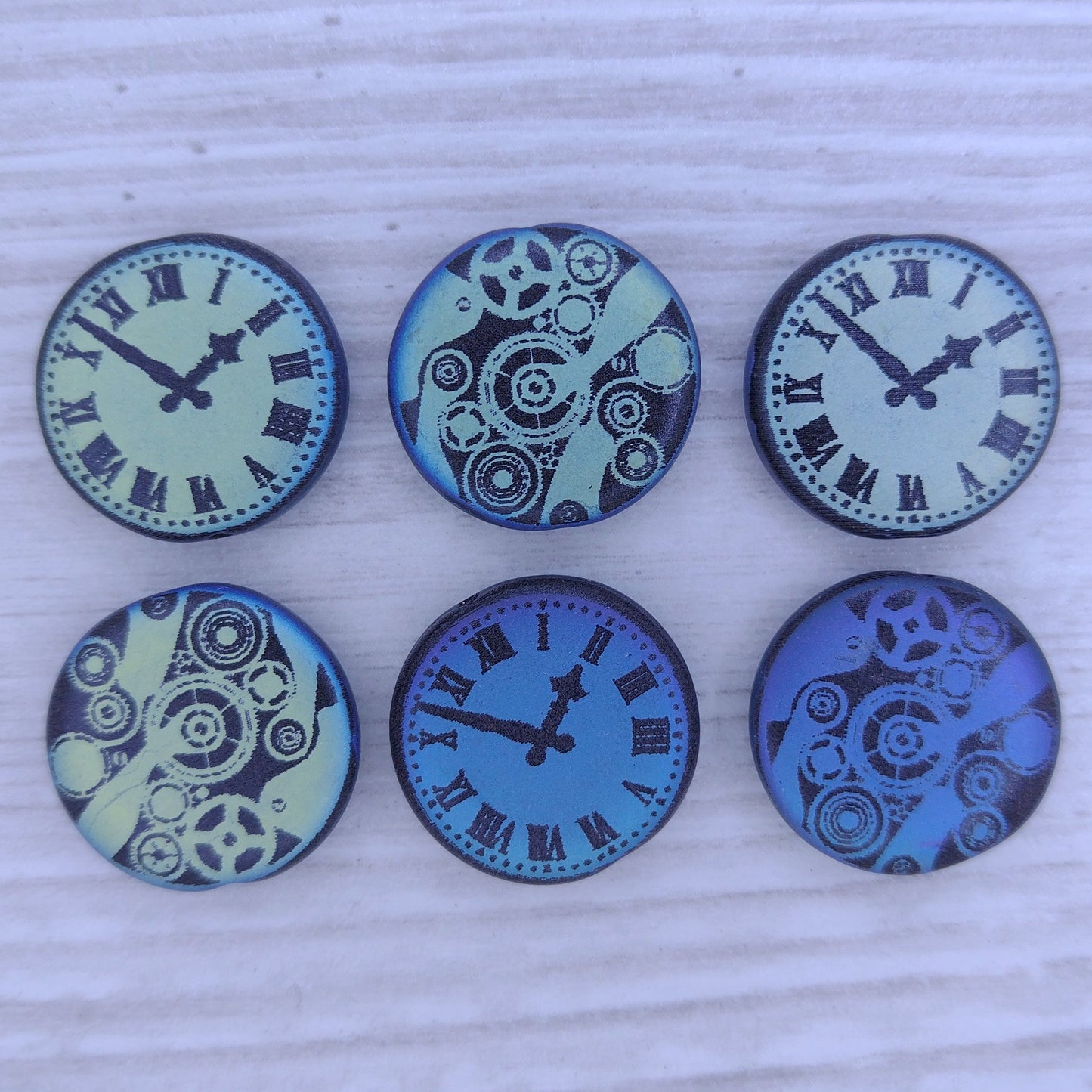 4 x 17mm disc beads in Matt Black with Steampunk Clock Face