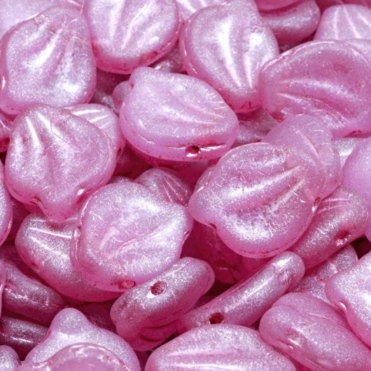 10 x Peony petals in Matt Alexandrite with Pink Lustre (15x12mm)