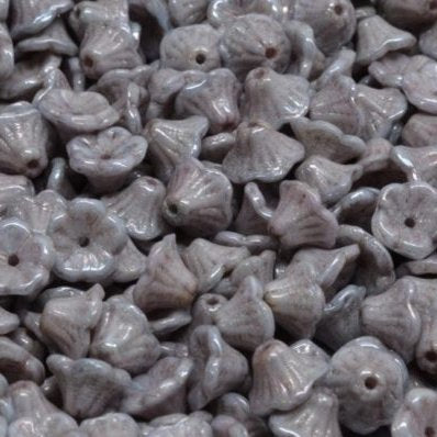 25 x flower cups in Alabaster Nebula (7x5mm)