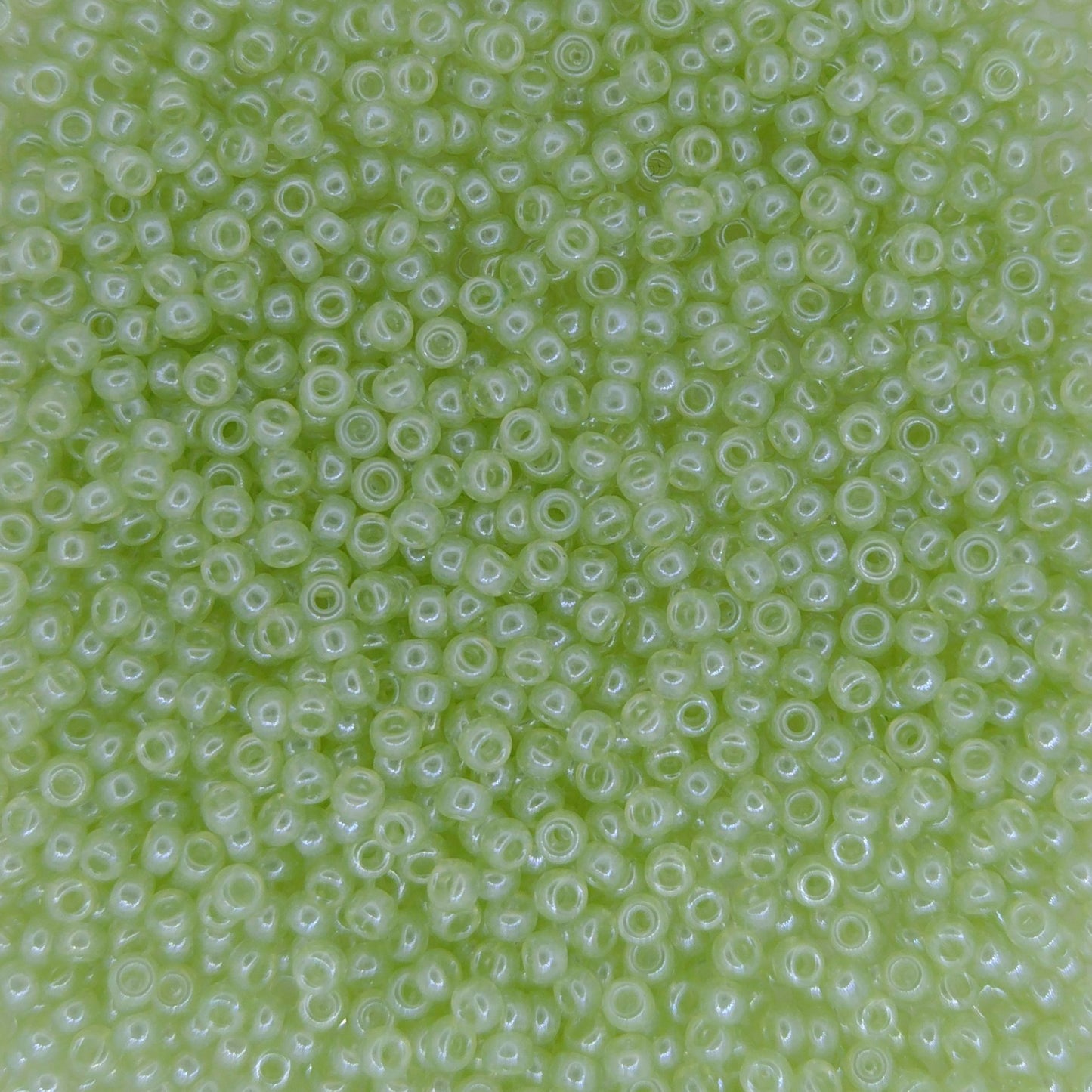 0371 - 10g Size 11/0 Miyuki seed beads in Pale Moss Green Lustre - discontinued