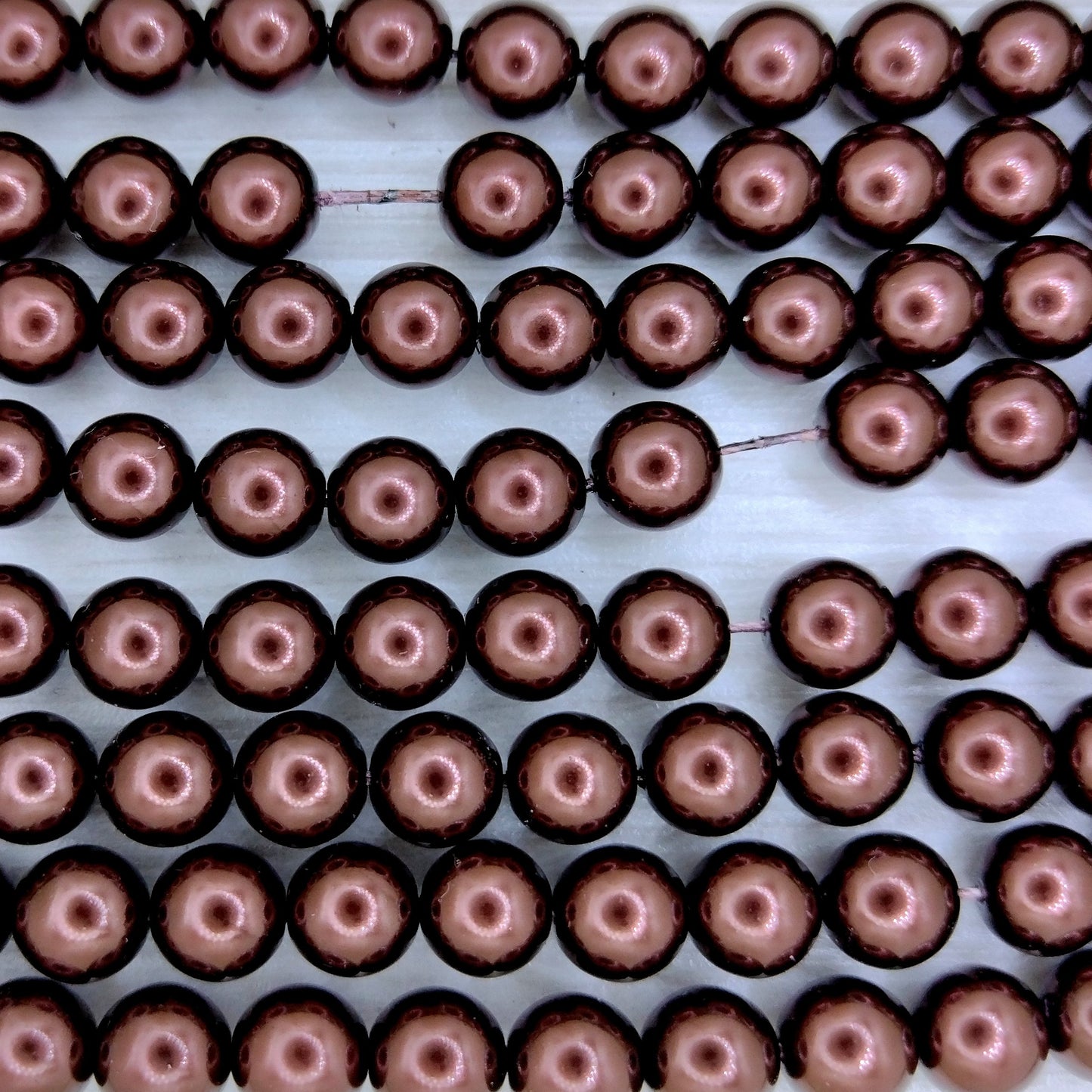 10 x 8mm pearls in Dark Sienna