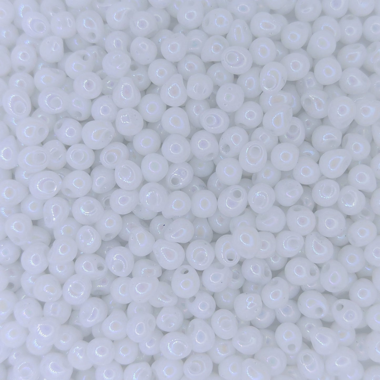 DPF471 - 10g x 3.4mm Miyuki drops in White Pearl AB