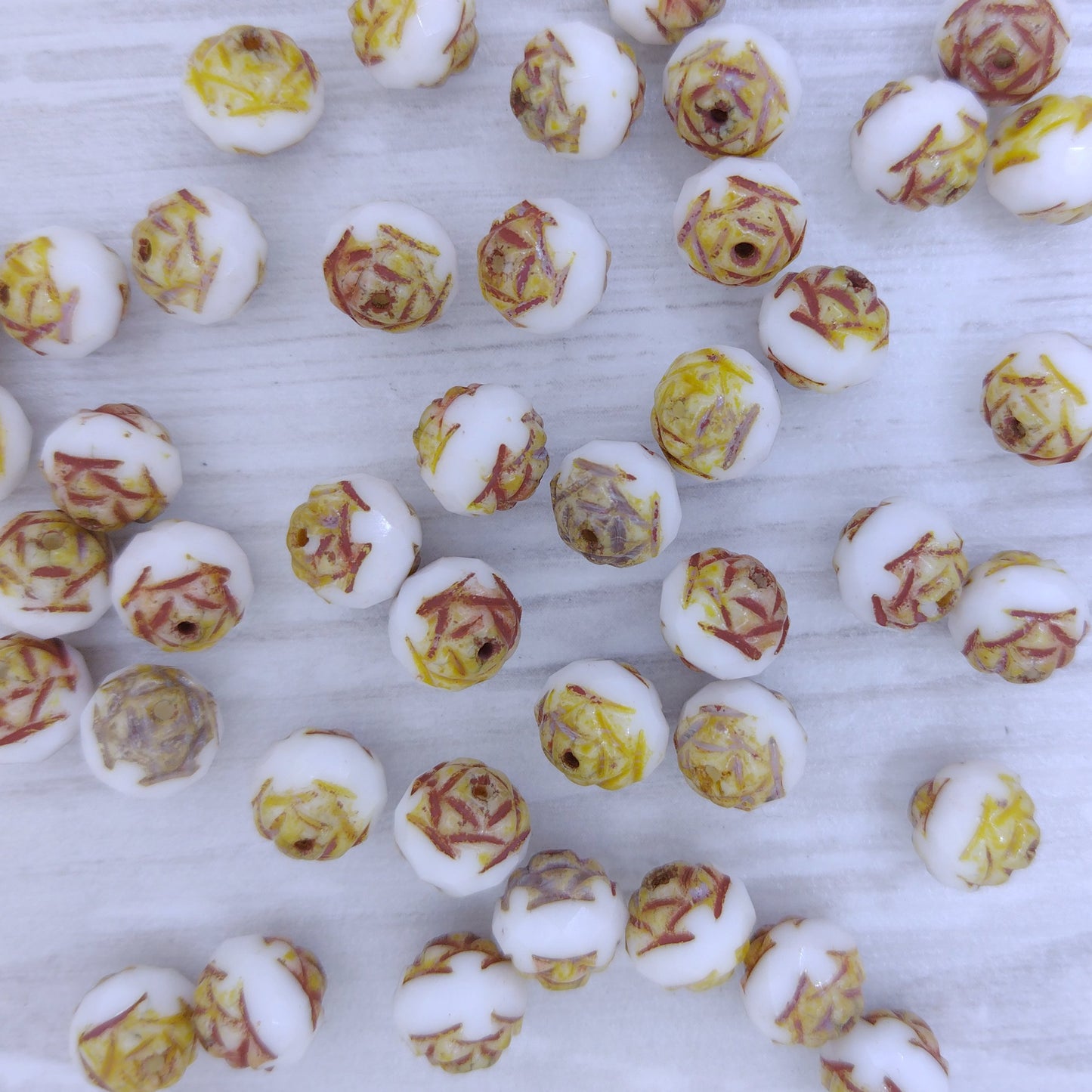 10 x 8mm fire polished roses in Chalk White Picasso