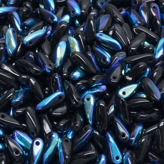 50 x mini daggers in Black AB (2.5x8mm)