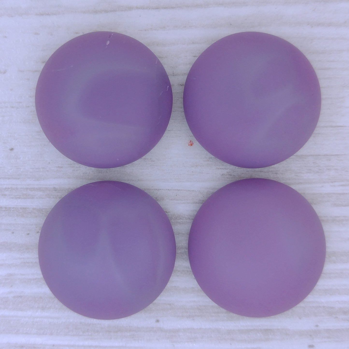 20mm cabochon in Matt Violet