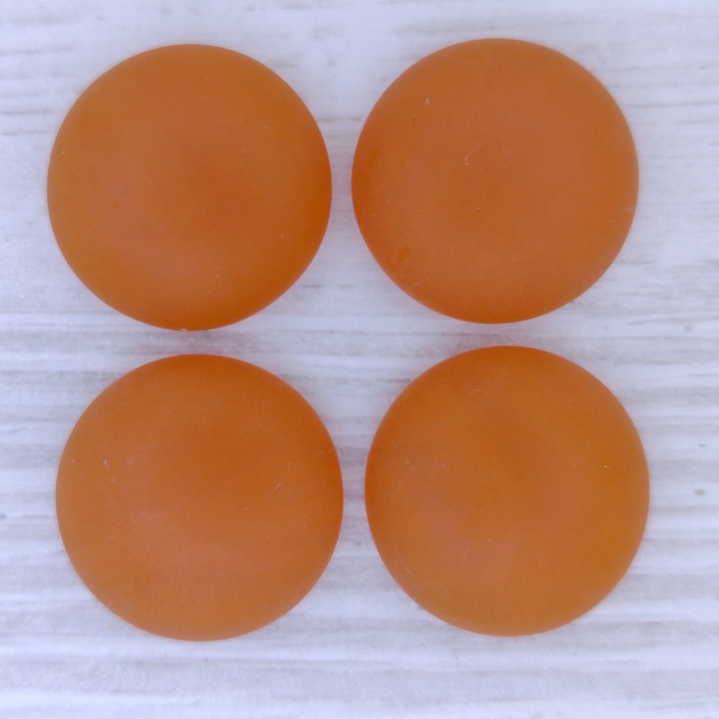20mm cabochon in Matt Opal Orange