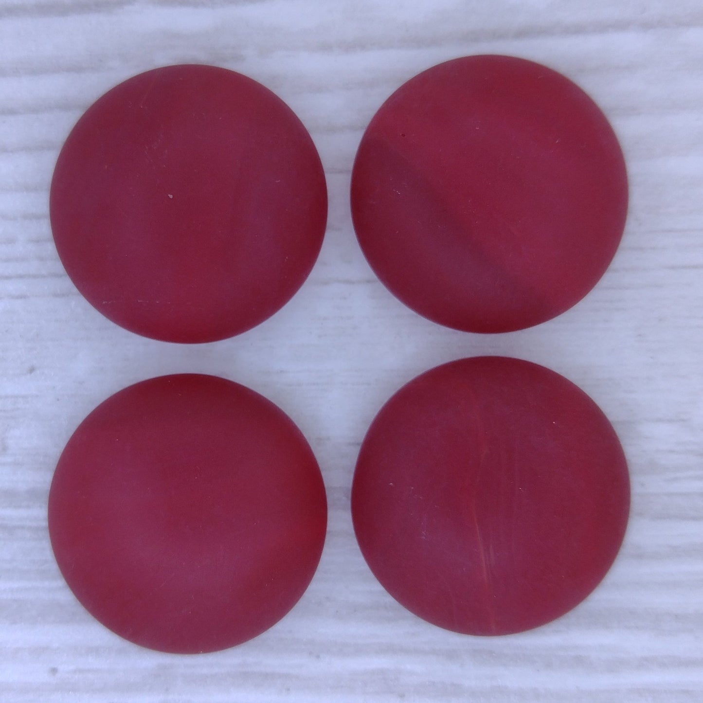 20mm cabochon in Matt Opaque Ox Blood