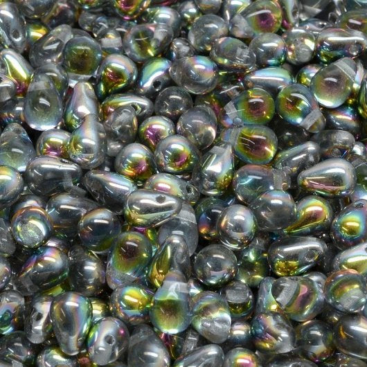 50 x drops in Crystal Green Vitrail (6x4mm)