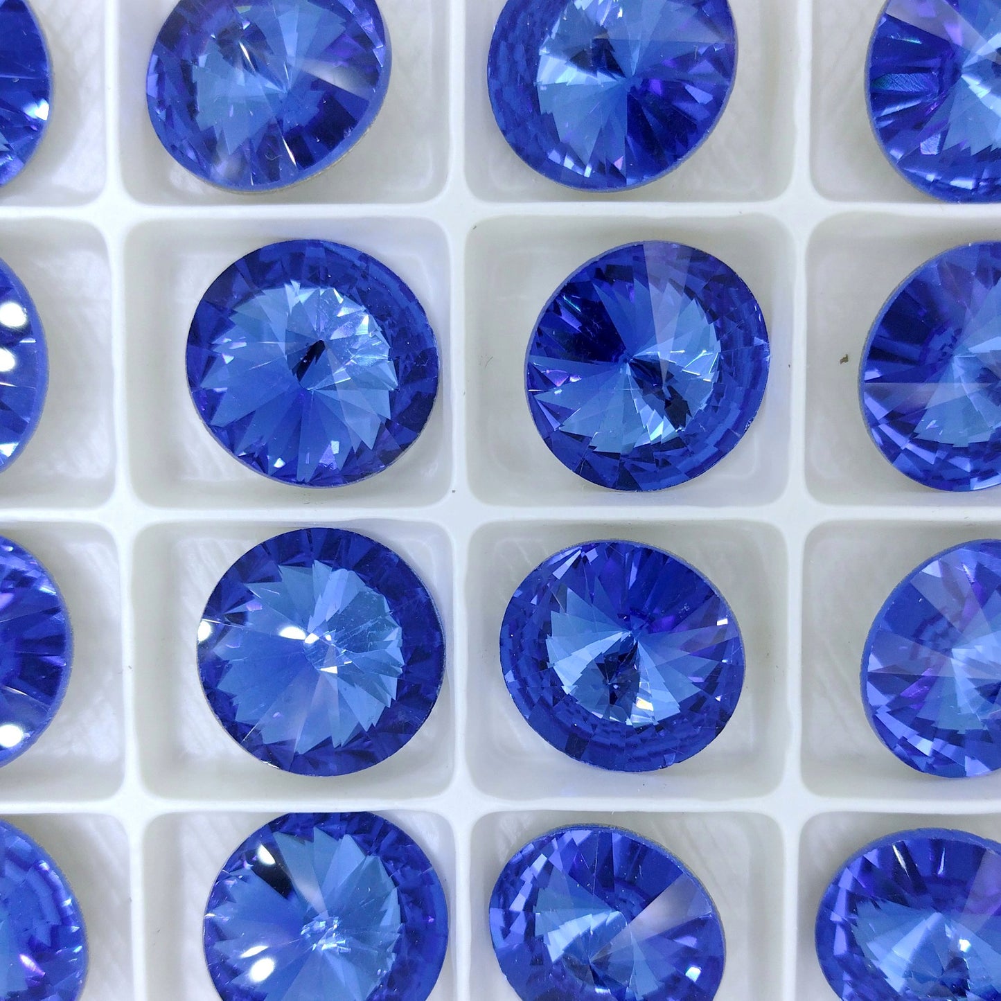 16mm rivoli in Sapphire (Aurora)
