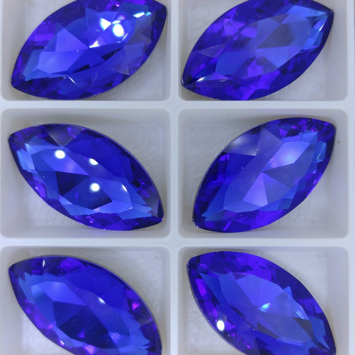 32x17mm Classical Navette in Capri Blue (Aurora)