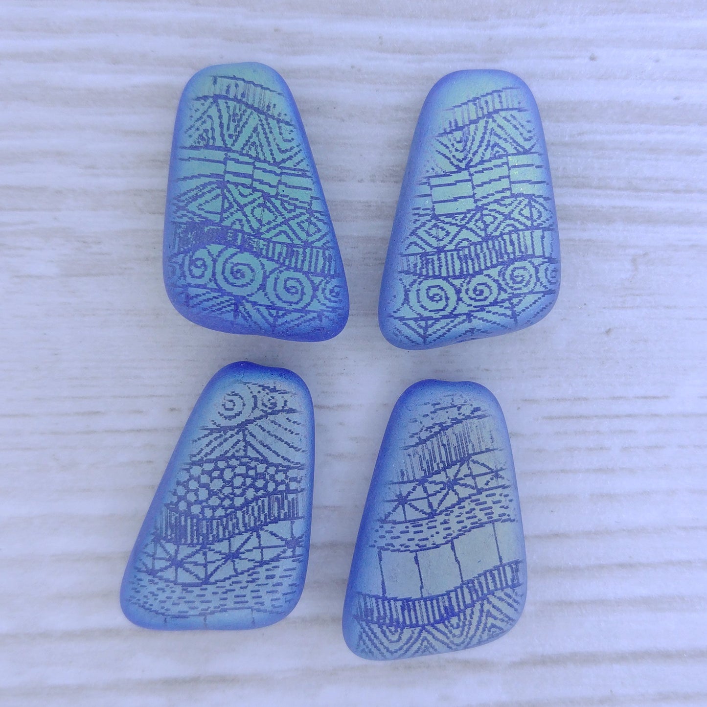 21x14mm bead in Matt Dark Blue with laser etched zentangle patterns