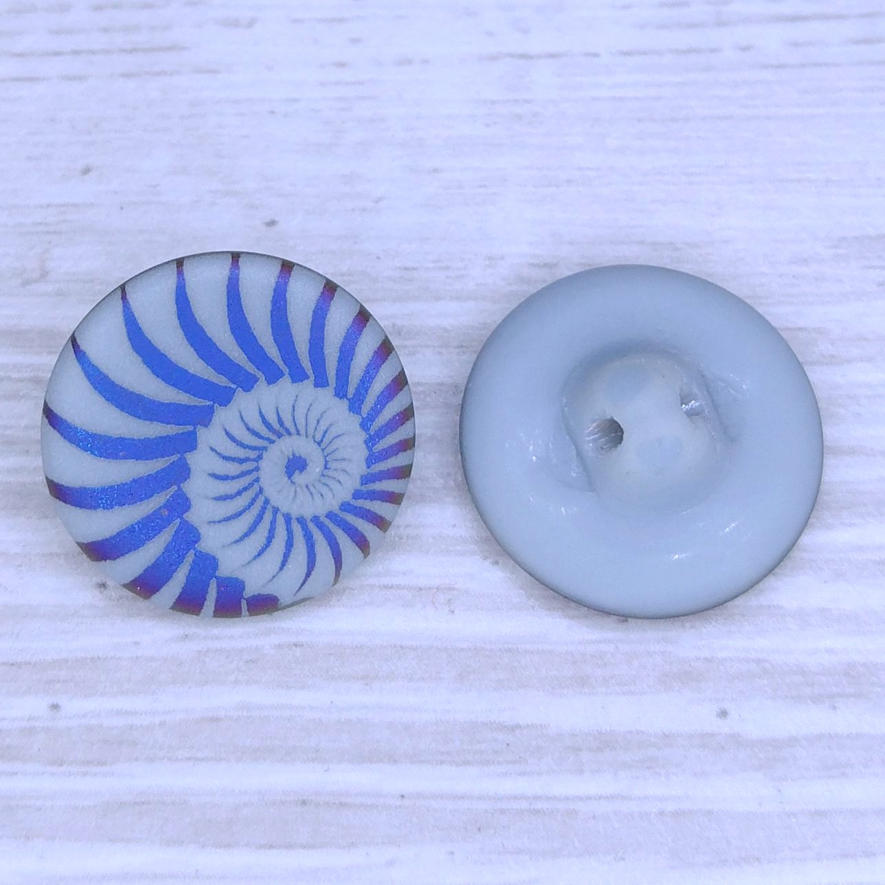 18mm glass button in Matt Grey with Laser Etched Shell