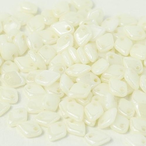 5g Dragon Scale beads in Chalk White Cream Lustre
