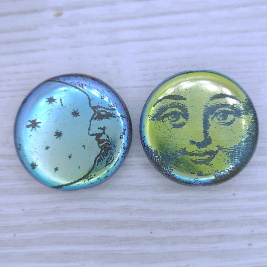 27mm bead in Black with laser etched Man in the Moon