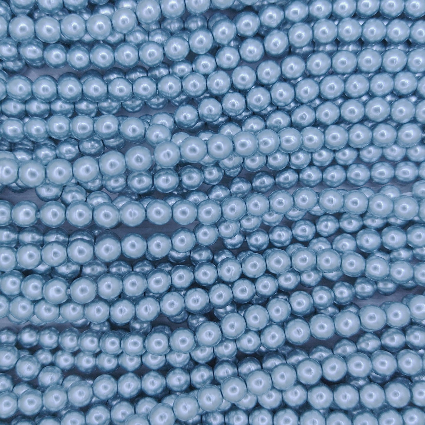 150 x 3mm round pearls in Light Blue