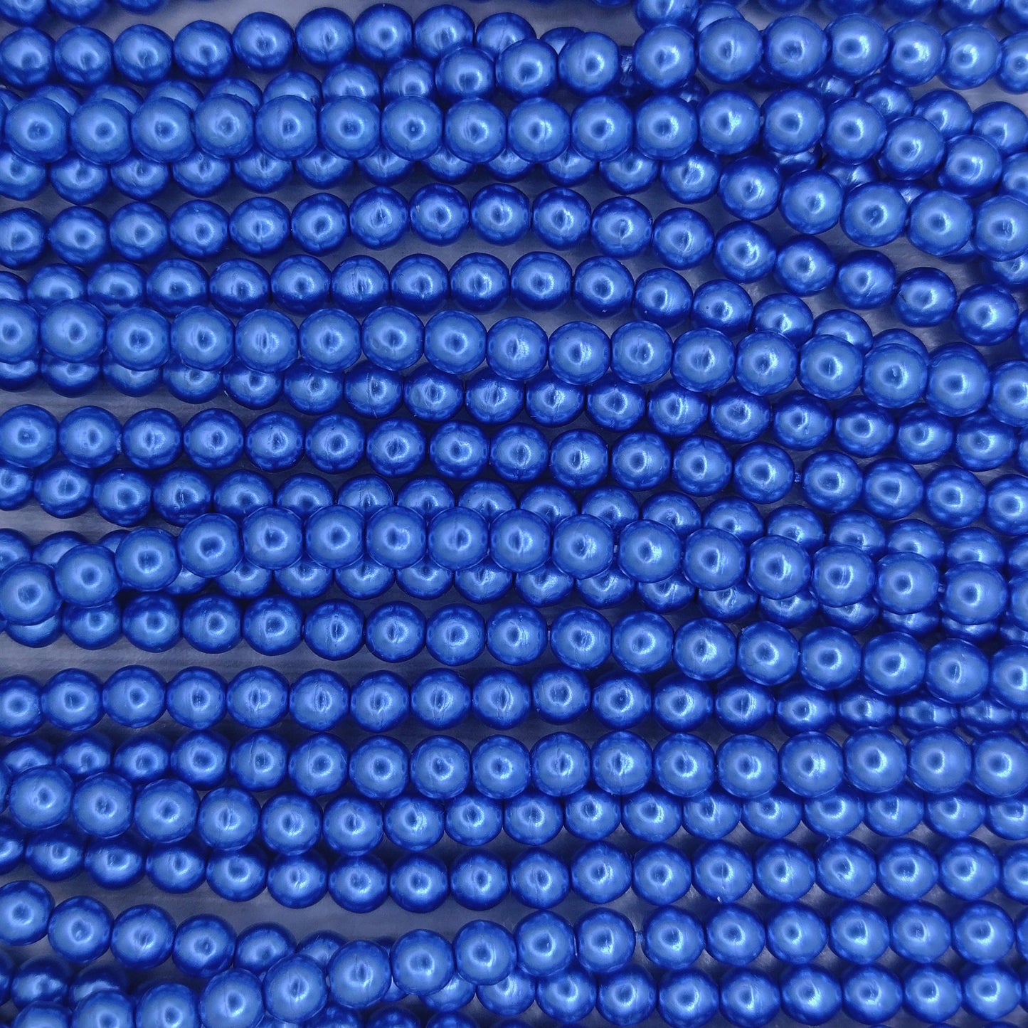 150 x 2mm round pearls in Capri Blue