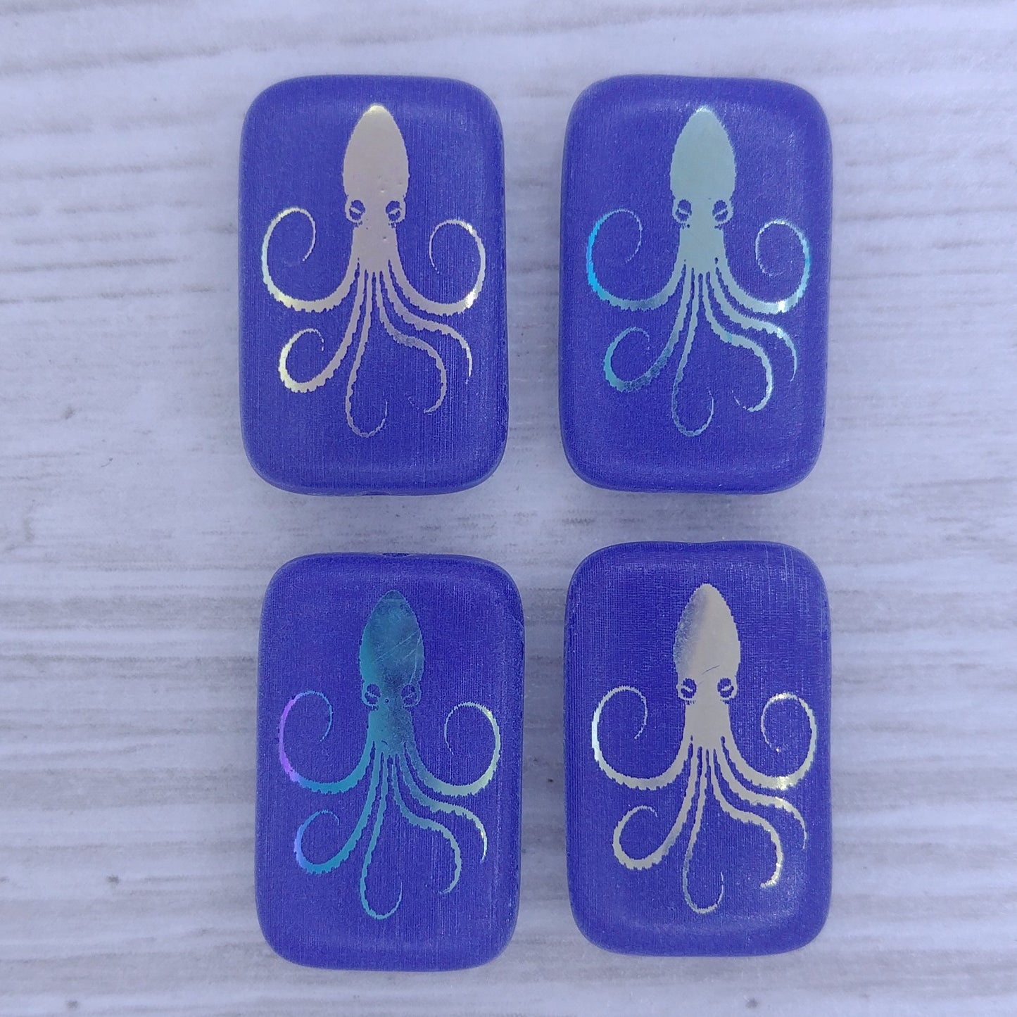 4 x rectangular beads in Dark Blue with laser etched Octopus (18x12mm)