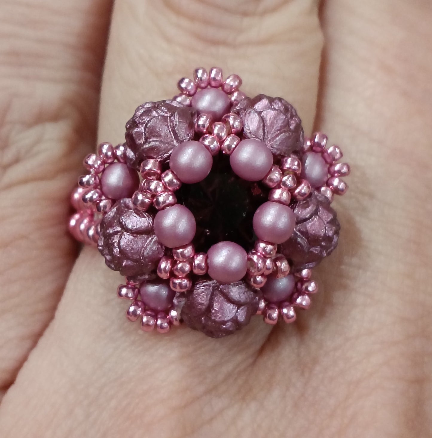 Bead Kit - Rose Window Ring in Pink and Burgundy - Only available with orders over £30.00