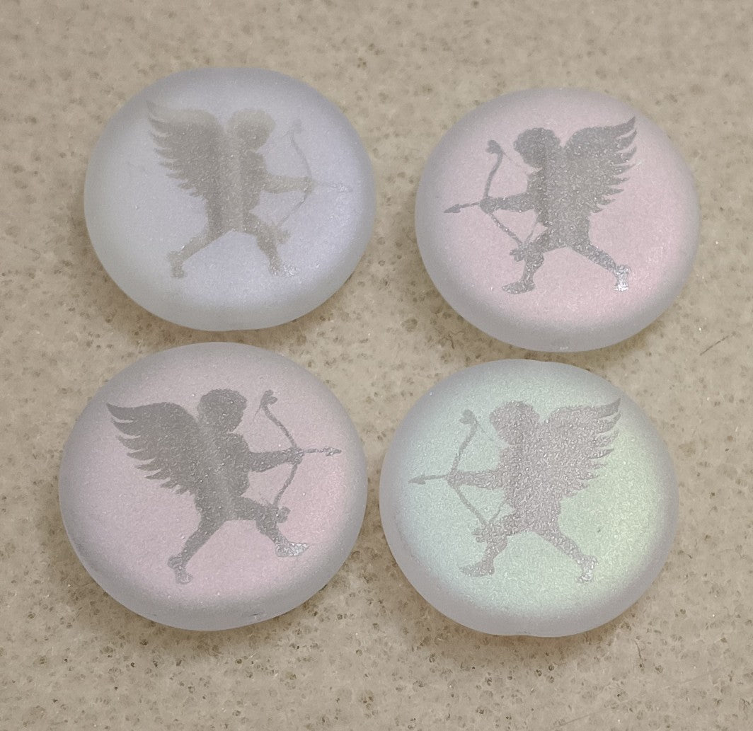 4 x 17mm discs in Matt Crystal with laser etched Cupid