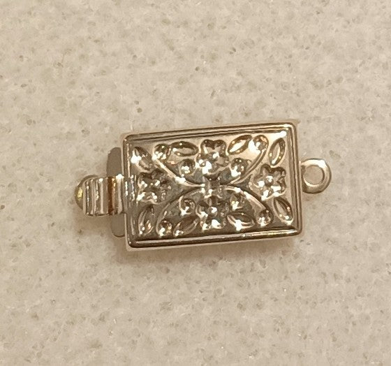Neumann Gold clasp with 1 row 12676 - 12.5x8mm