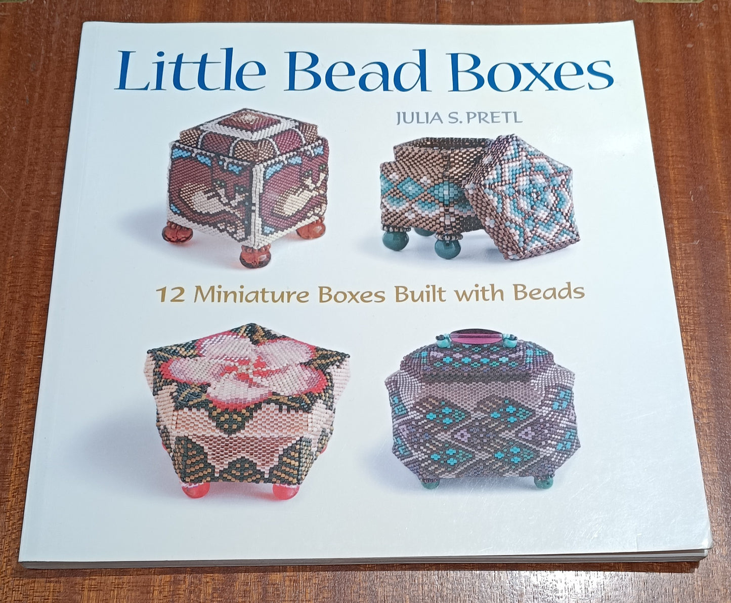 Paperback book - Little Bead Boxes by Julia S Pretl