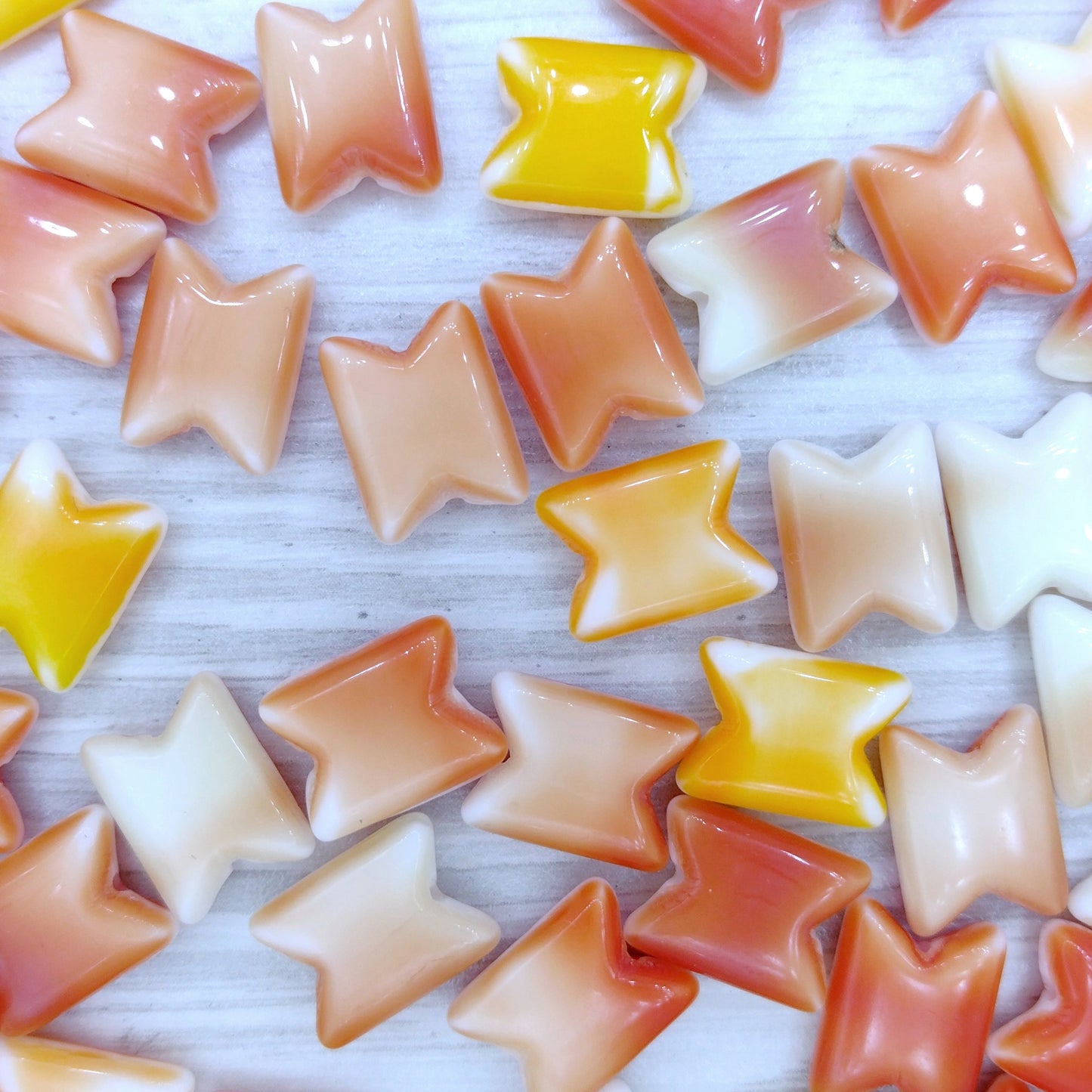 2 x Handmade Red/Orange butterfly shaped beads (1960-70) 13x10mm