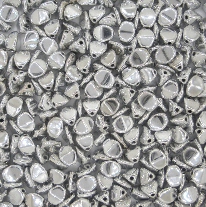 50 x pinch beads in Silver (3x5mm)
