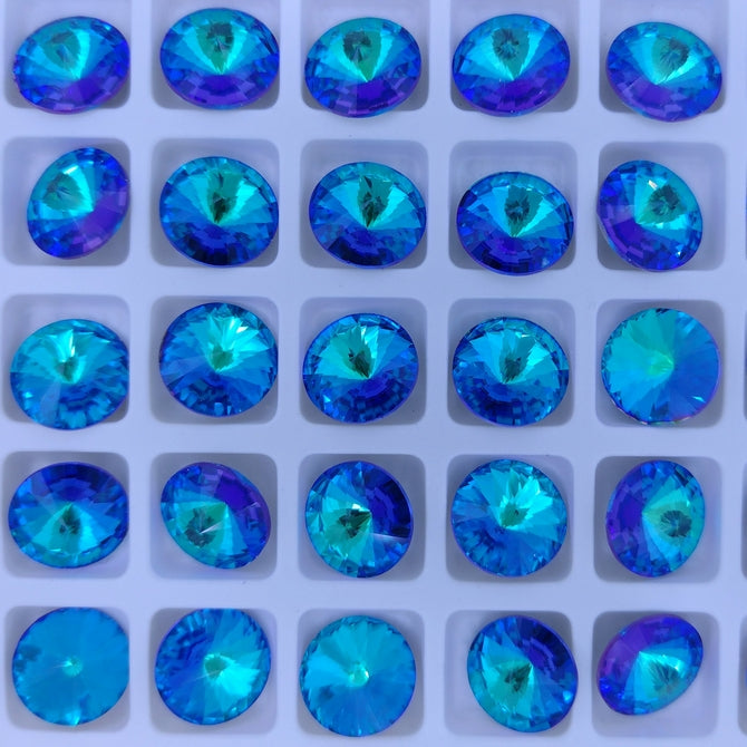 10.7mm rivoli in Crystal Sphinx (Aurora)