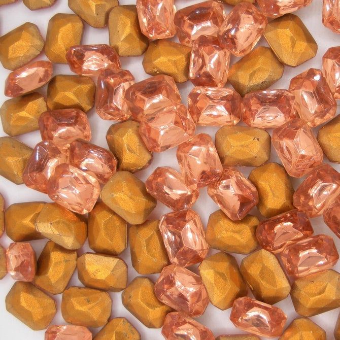 Cab67 - 8x6mm octagonal cabochon in Peach (Vintage)