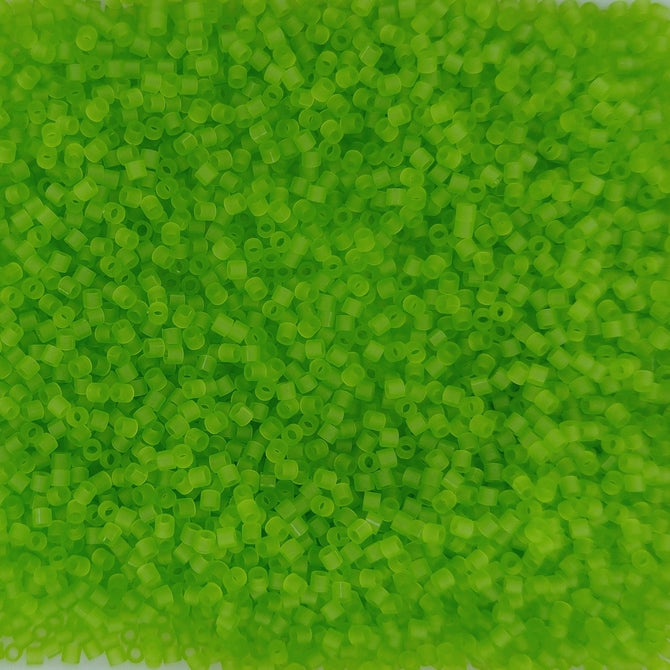 DBS1266 - 2.5g Size 15/0 delicas in Matt Transparent Lime