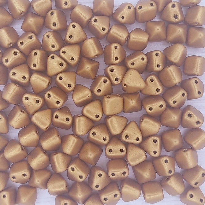 10 x 6mm pyramids in Brass Gold