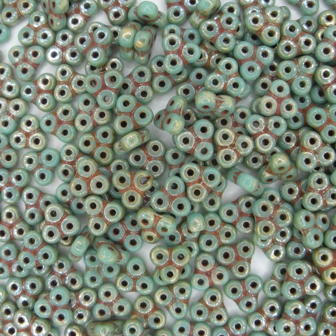 25 x 6mm Trinity beads in Turquoise Picasso