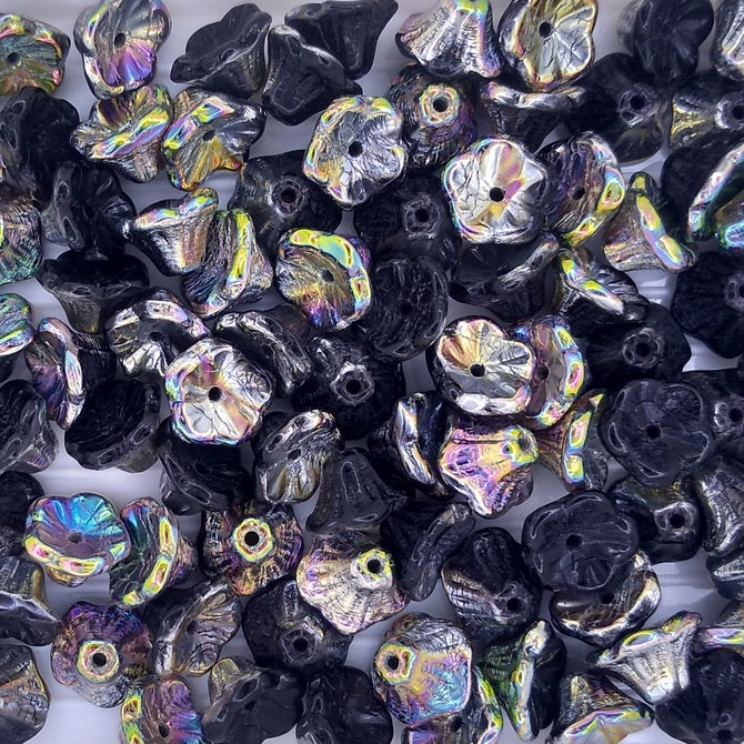 25 x flower cups in Black/Green Vitrail (7x5mm)