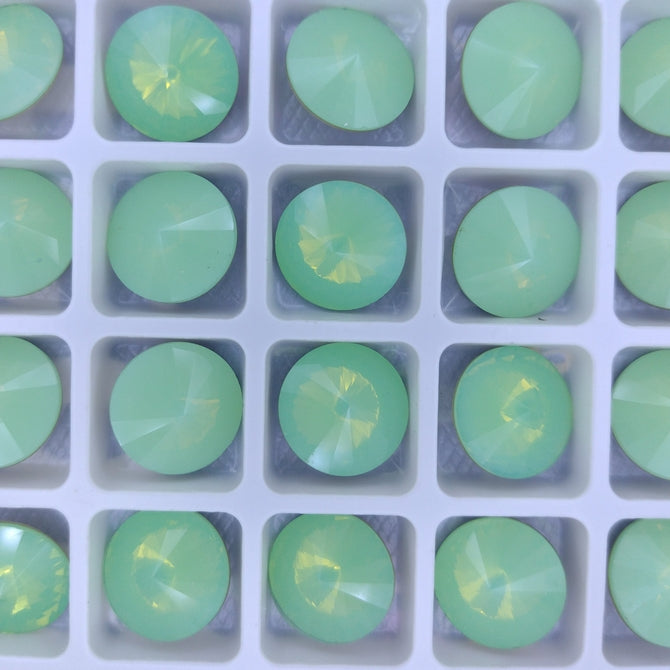 14mm rivoli in Chrysolite Opal (Aurora)