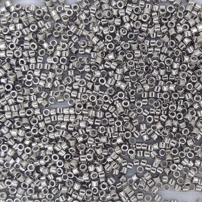 DB0038 - 1g Size 11/0 delicas in Palladium plated