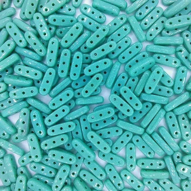 25 x CzechMate beams in Opaque Turquoise