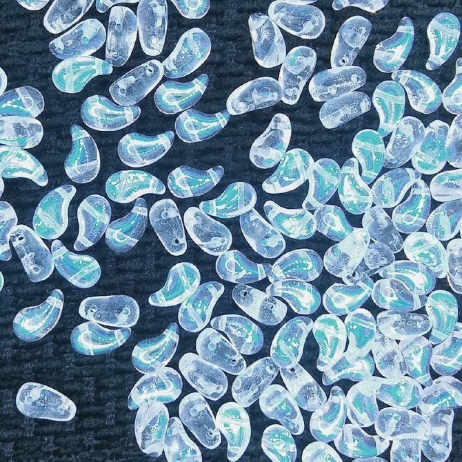 20 x Right Zoliduo beads in Crystal AB