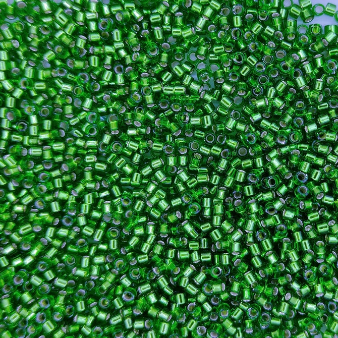DB0046 - 1g Size 11/0 delicas in Silver lined Green
