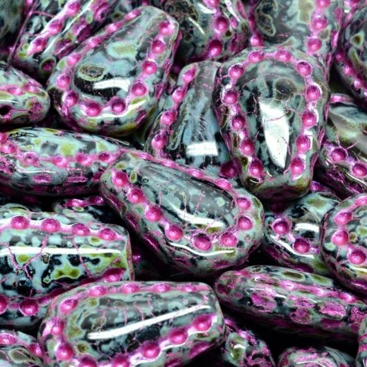 4 x Lacy Tear drops in Black Picasso with Purple Lustre (17x12mm)