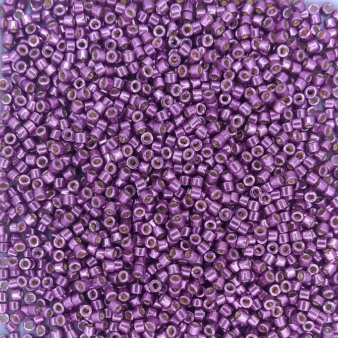 DB1850 - 25g Size 11/0 delicas in Duracoat Galvanised Eggplant