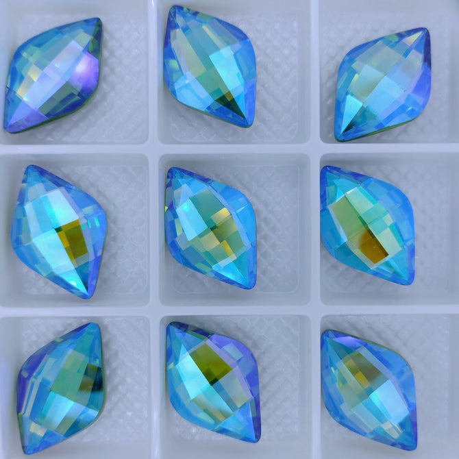 23x15mm Lemon Fancy Stone in Peridot Shimmer (Aurora)