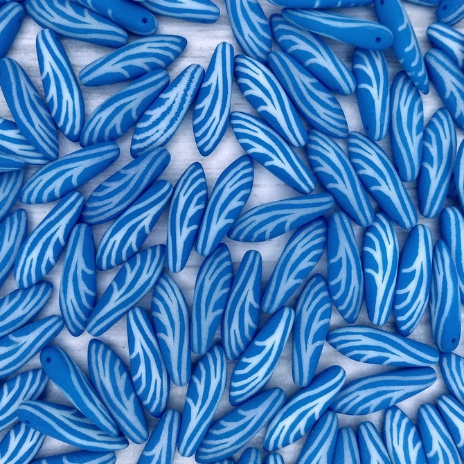 10 x daggers in Neon Electric Blue with laser etched Dragonfly wings (5x16mm)